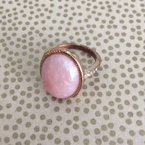 Oval ring